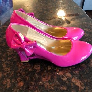 Hot Pink Heels